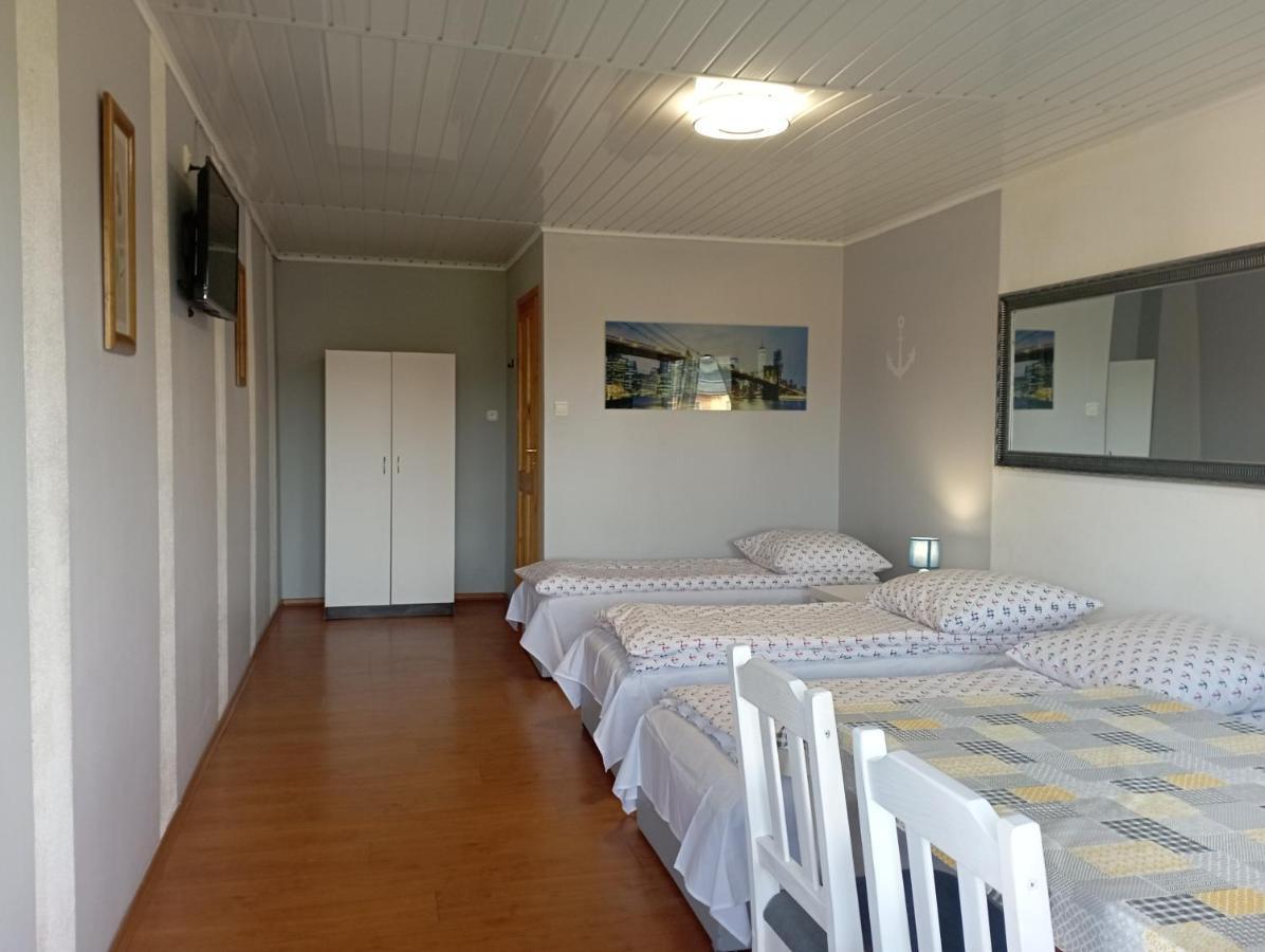 Anrema - Pokoje 21M2 Swarzewo Buitenkant foto