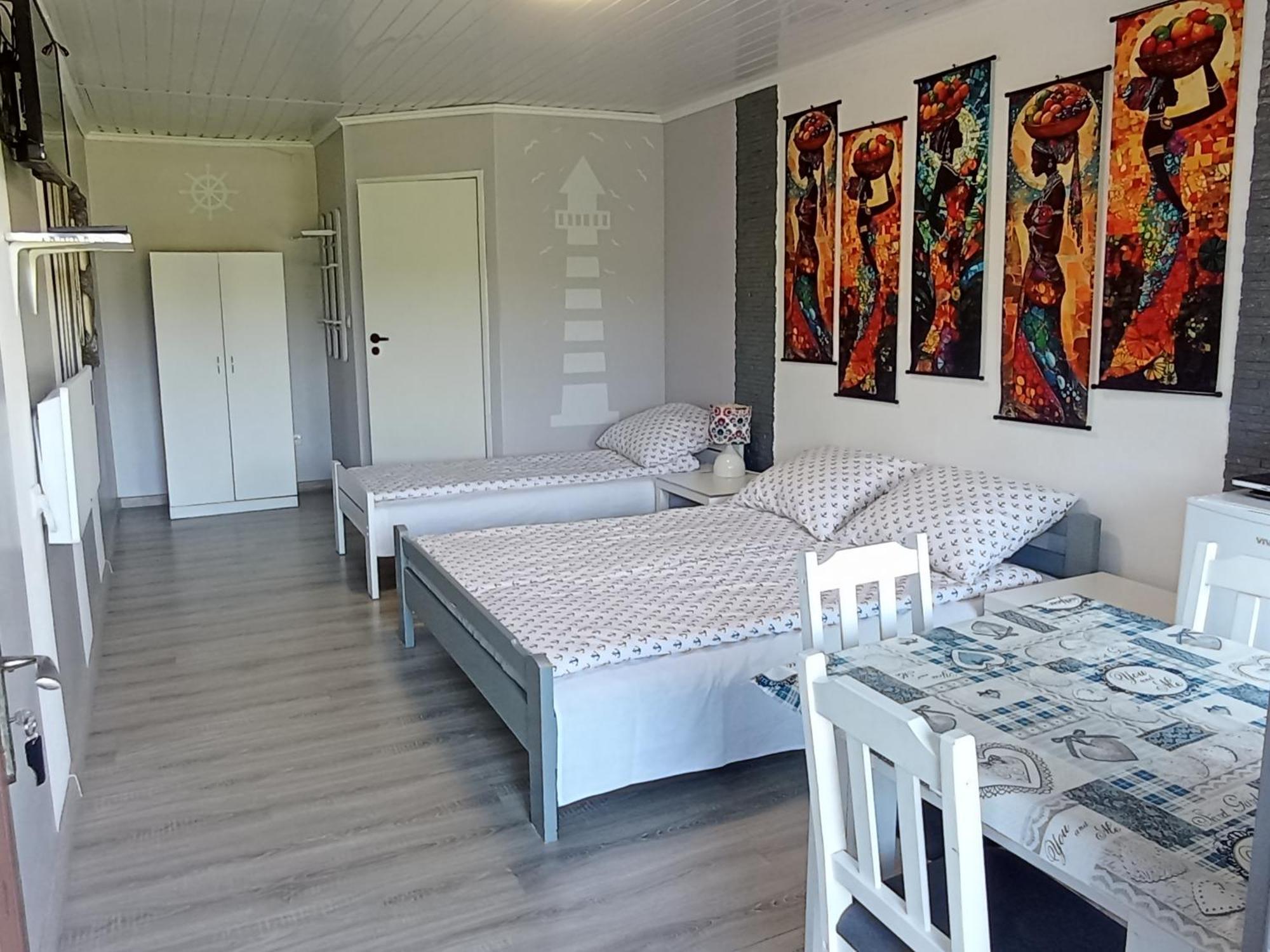 Anrema - Pokoje 21M2 Swarzewo Buitenkant foto